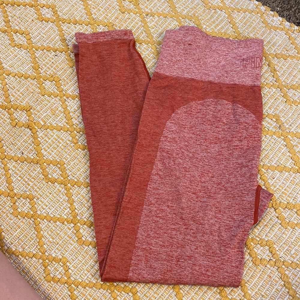 Victoria’s Secret Pink seamless leggings large. Great condition